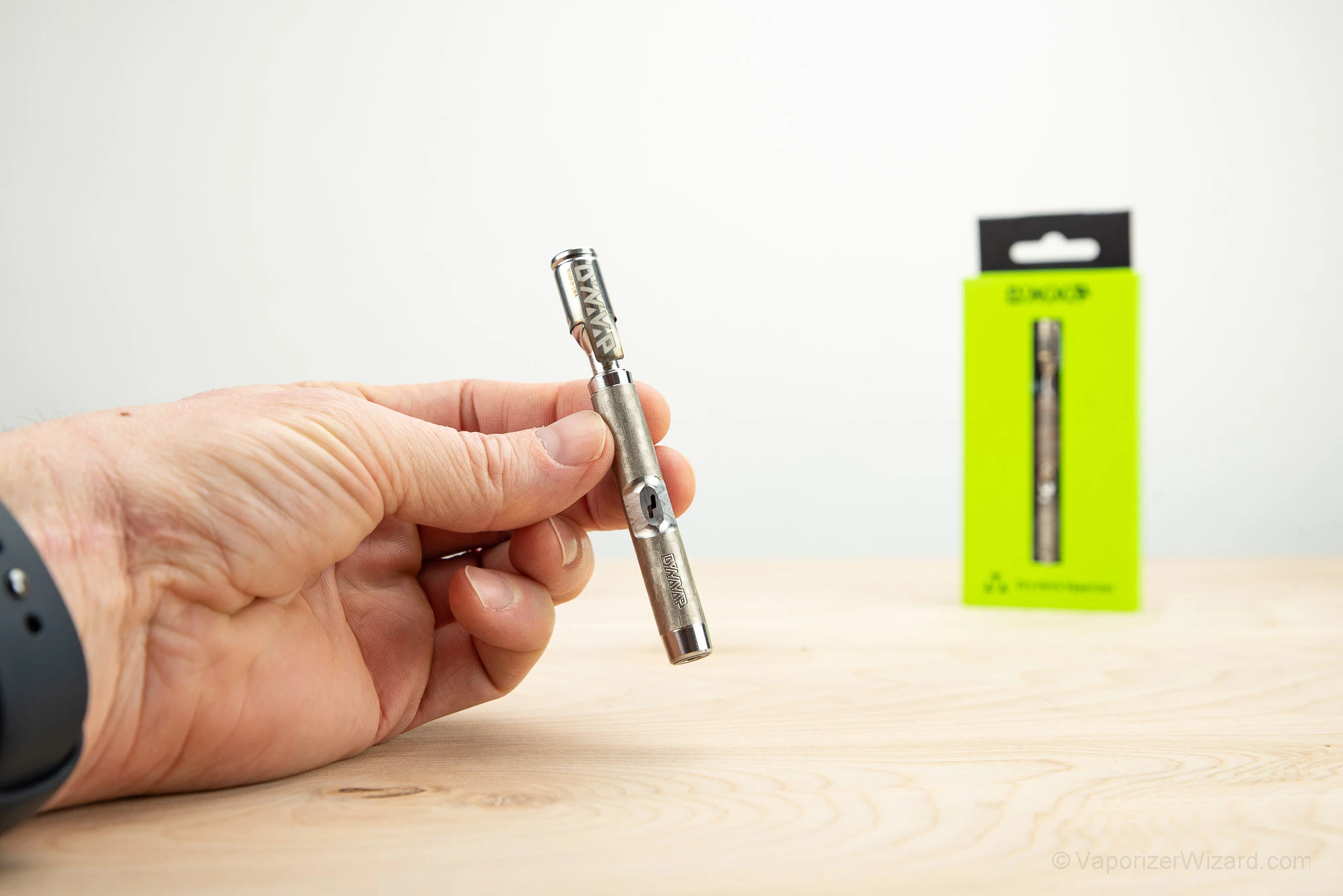 The 2026 Upgrade: Best Dry Herb Vaporizers, Premium Glass Bongs & Smart Cannabis Storage for the Modern Connoisseur